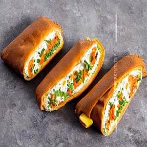 Double Chicken Egg  Cheese Schezwan Roll