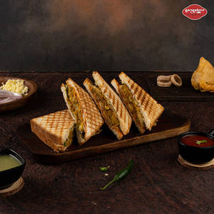 Samosa Toast Sandwich