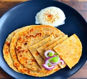 Aloo Pyaz Paratha [2pcs]