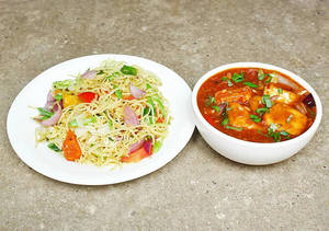 Veg Hakka Noodles+ Chilli Paneer Gravy
