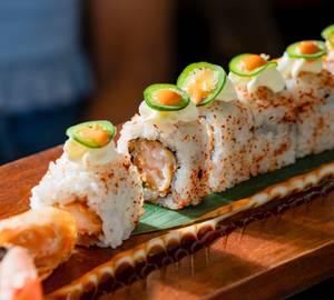 Nobashi Shrimp Tempura Maki Sushi [8 Pieces]