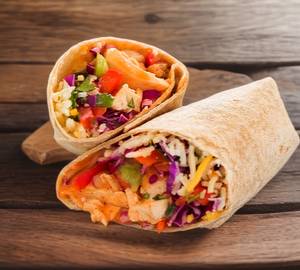 Hot and spicy chicken wraps