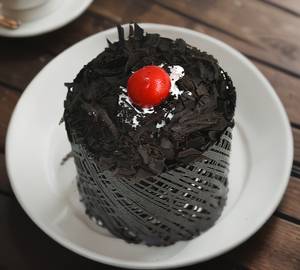 Exotic Black Forest Pastry