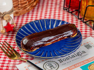 Chocolate Eclair