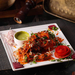 Turki Chicken With 2 Tandoori Roti's