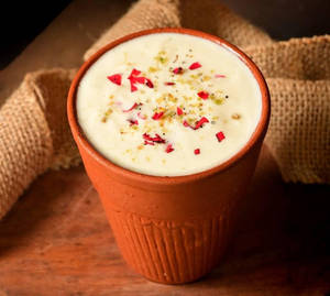 Classic Sweet Matka Lassi