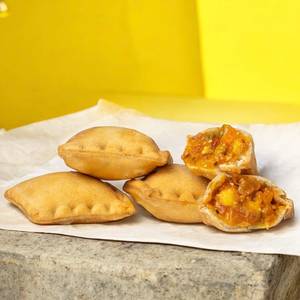 Veg Pizza Pockets 4pc