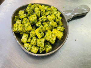 Pineapple Honey Mint Salad