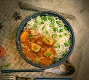 Paneer Butter Masala With Rice Bowl