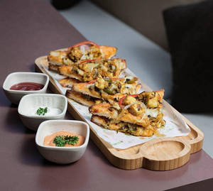 Baked Paneer Tikka Sandwich