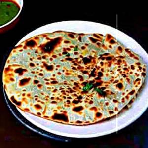 Tawa Aloo Paneer Paratha