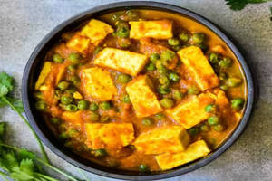 Matar paneer