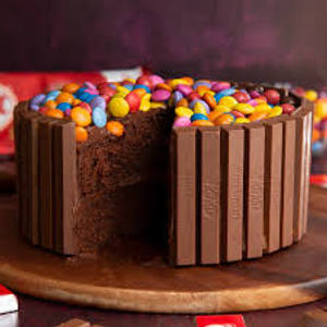 Kit kat cake 1 pound