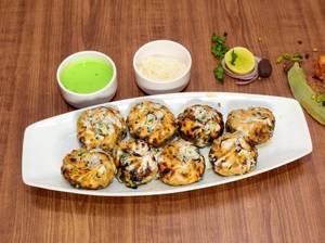Afghani Momos[6 pcs]
