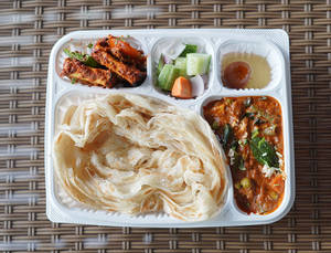 Poratta Veg Combo