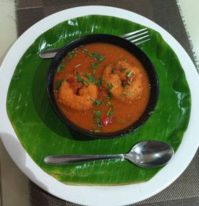 Sambar Vadai (2 Pcs)