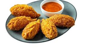 Veg Kurkure Momos
