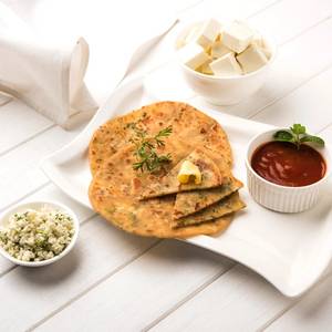 Aloo Paneer Mix Paratha