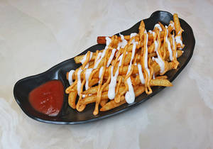 Cheesy Tandoori Fries