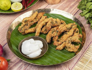 Lanka Posto Murgi [boneless Strips] With Mayo Dip [12 Pcs]