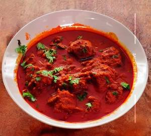 Kozhi Varutharacha Curry