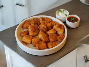 Spicy Garlic Bread Dots