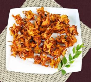 Onion Pakoda                                                       