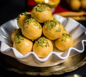 Besan Laddu