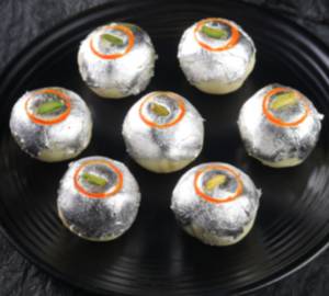 Kheer Kadam Laddu