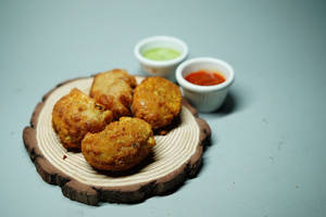 Veg Fried Momo (8 Pcs)