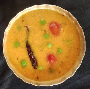 Sona Moong Dal (500ml Container)
