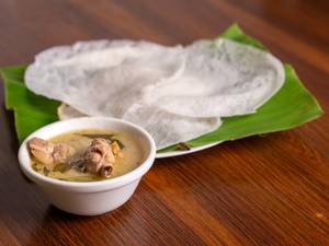 Appam( 3) & Chicken Ishtew