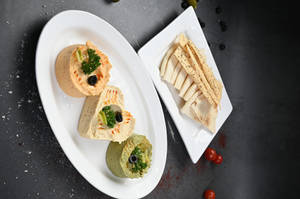 Hummus Sampler