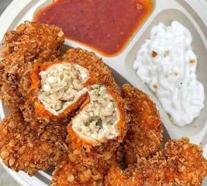 Paneer kurkure momos