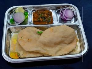 Chola bhatura