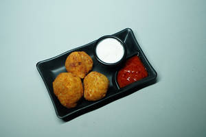 Paneer Kurkure Momos (8 Pcs)