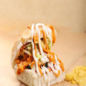 CRISPY VEG CUTLET PAV