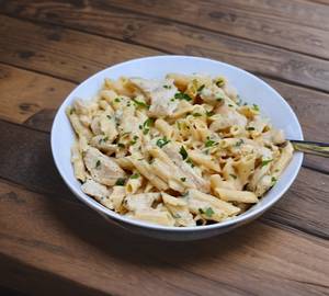 Chicken Italian White Sauce Pasta.