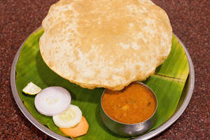 Chola Poori