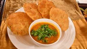 4 Poori with Sabji