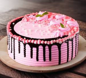 Strawberry Cake 450Gram