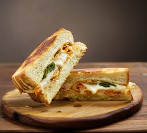 Chicken Cheese Jalpeno Sandwich