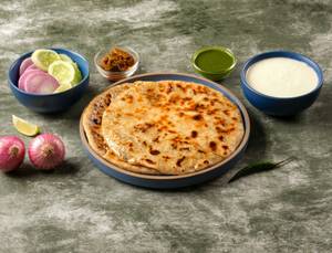 Aloo Payaz Paratha