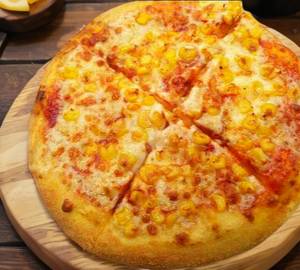 Cheese magherita pizza