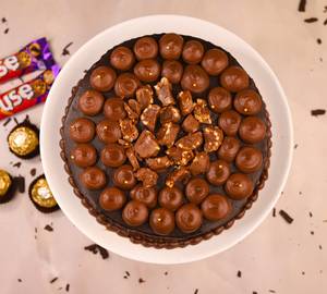 Eggless Snicker Candy Bar Cake