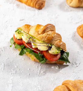 Caprese Croissant Sandwich [200 Gms]