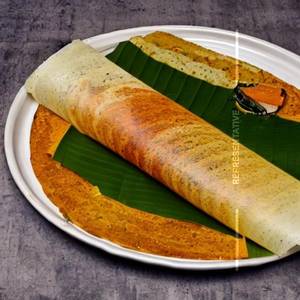 Paneer Double Cheese Dosa