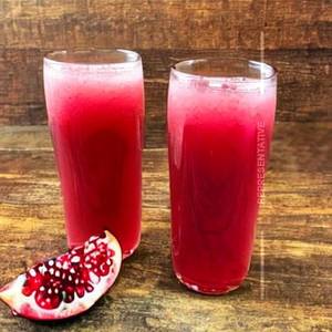 Fresh Pomegranate Juice