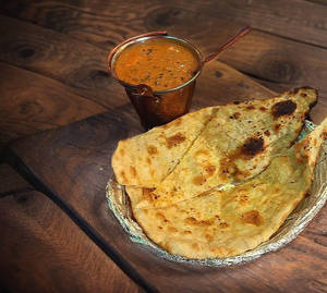 Tandoori Paneer Naan