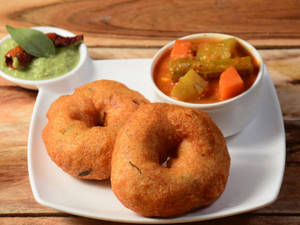 Medhu Vada (2 Nos)
